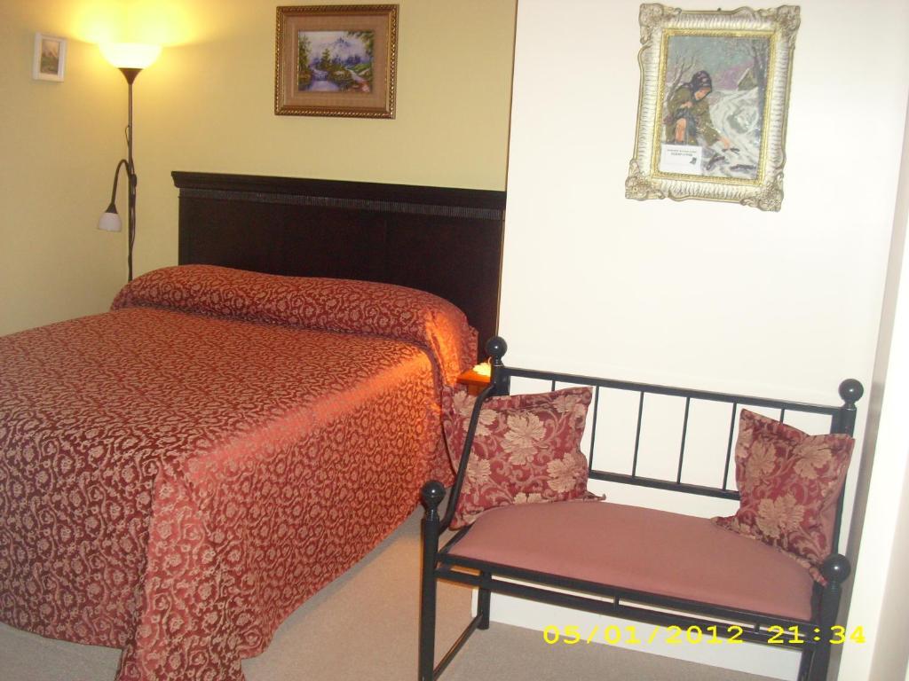 Villa Maria Country Inn Acheson Quarto foto